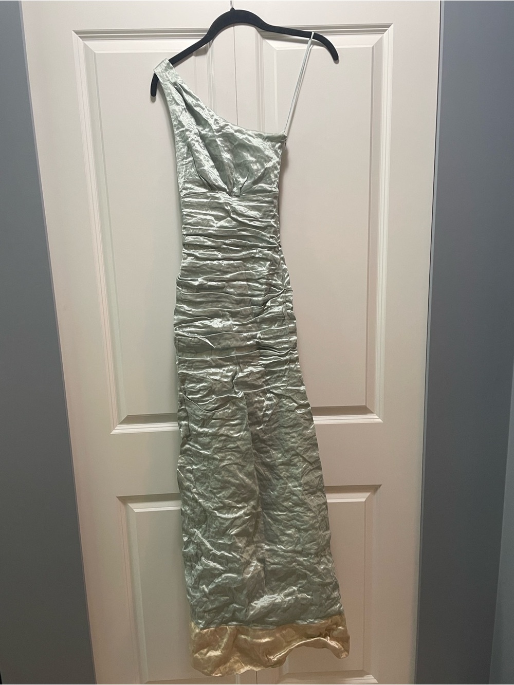 Nicole Miller One-Shoulder Seafoam Green and Gold Evening Gown
